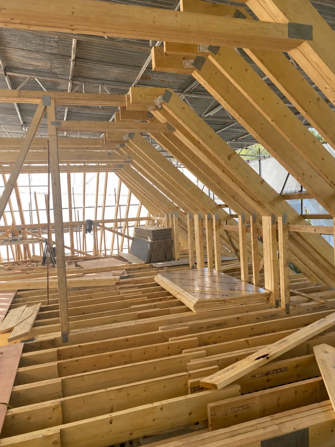 Beech Waye loft and roof timber structure with personnel removed